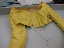Load image into Gallery viewer, RH842 — Regency Ladies' (short) Spencer Jacket (circa 1810) sewing pattern