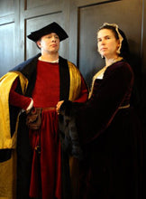 Load image into Gallery viewer, RH615 — Early Tudor (1500-1520s) Man's Gown & Jerkin sewing pattern