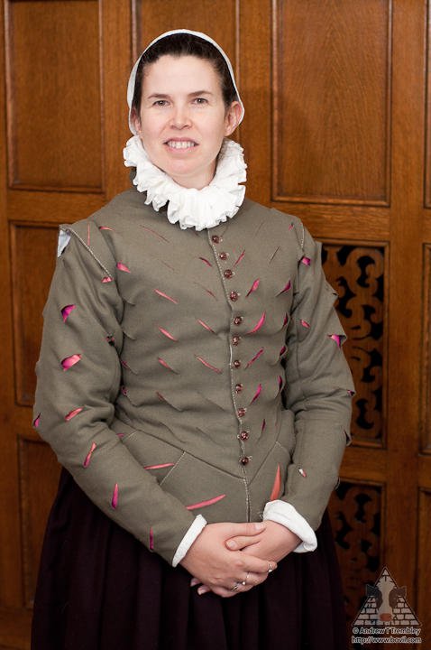 doublet dress RH211 — Elizabethan Feminine Doublet sewing pattern