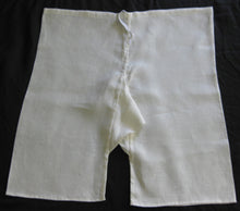 Load image into Gallery viewer, Braies (underpants) made with RH024, our sewing pattern for men&#39;s 14th century accessories
